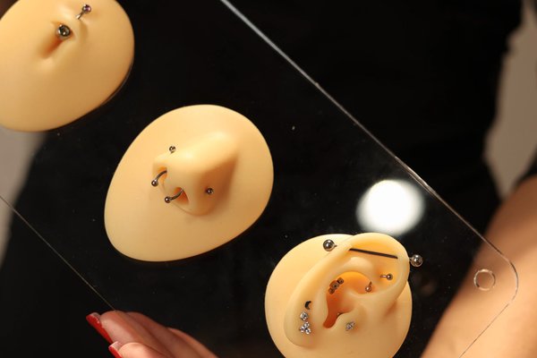 Piercing Courses in Eindhoven