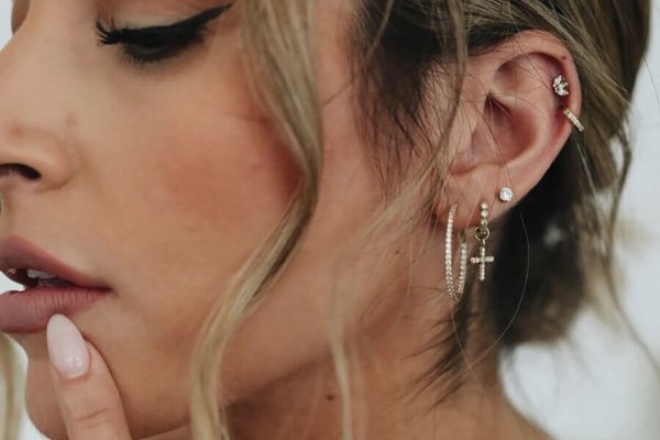 hélix piercing verzorgen