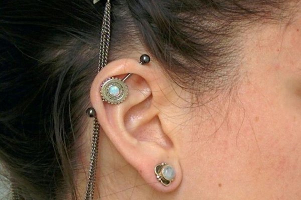 industrial piercing verzorgen