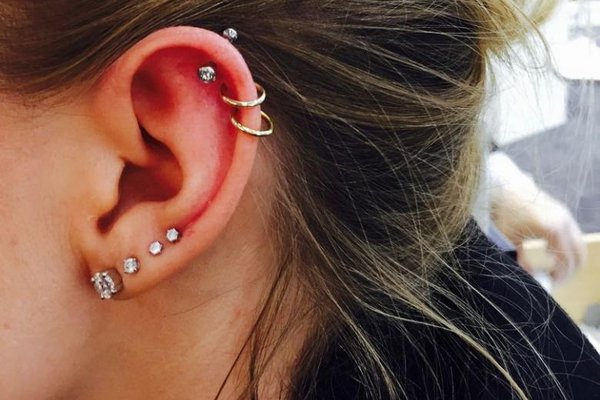 hélix piercing verzorgen