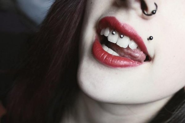 smiley piercing verzorgen