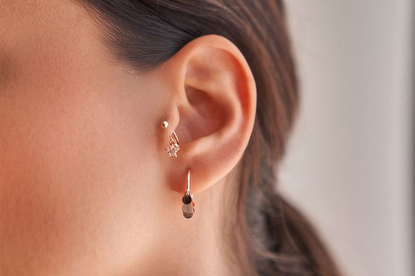 tragus piercing verzorgen